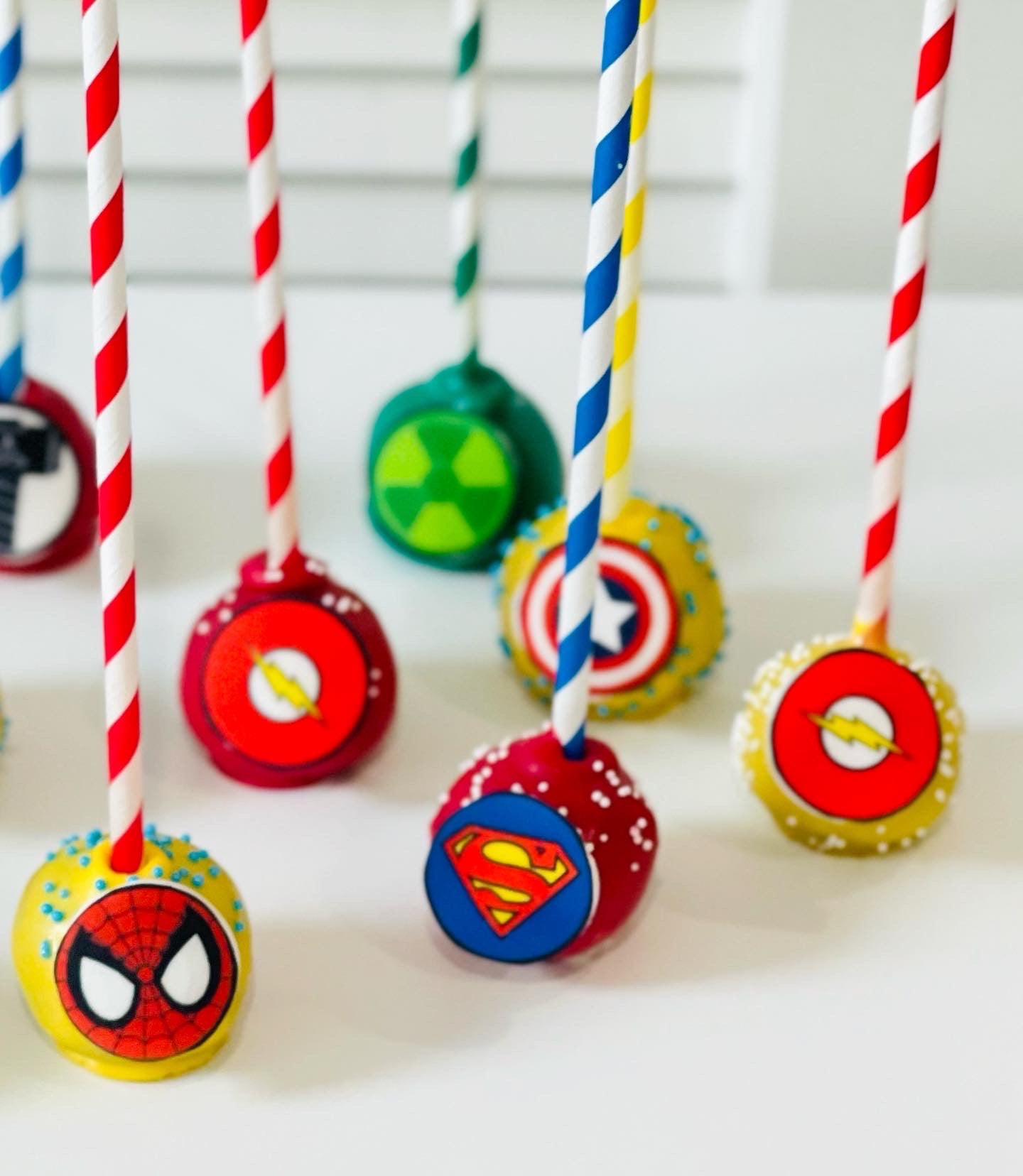 SuperHero Cake Pops