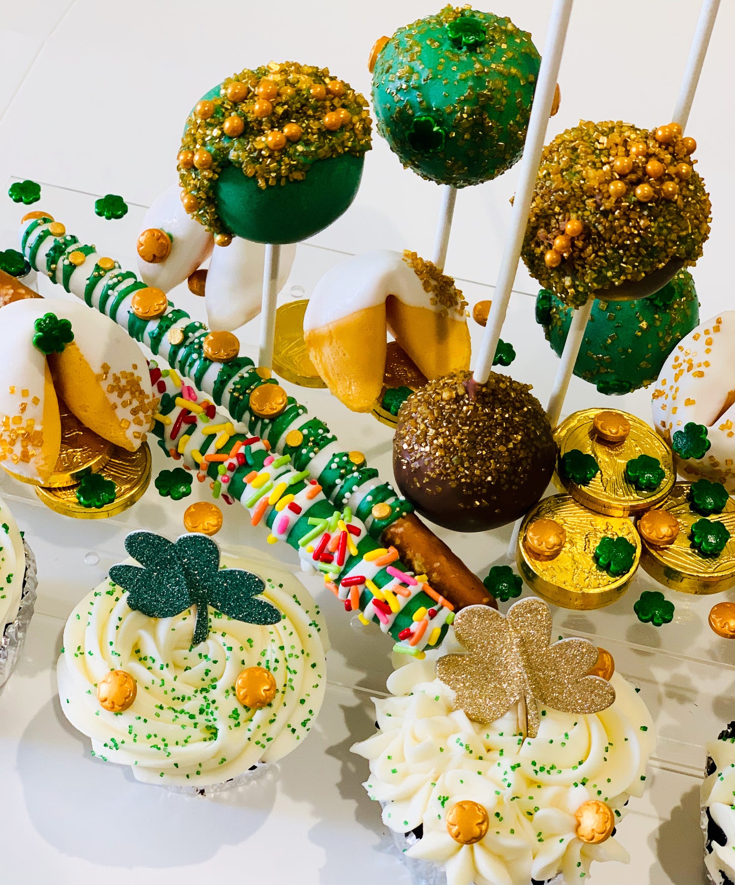 St. Patrick's Day Cake Pops