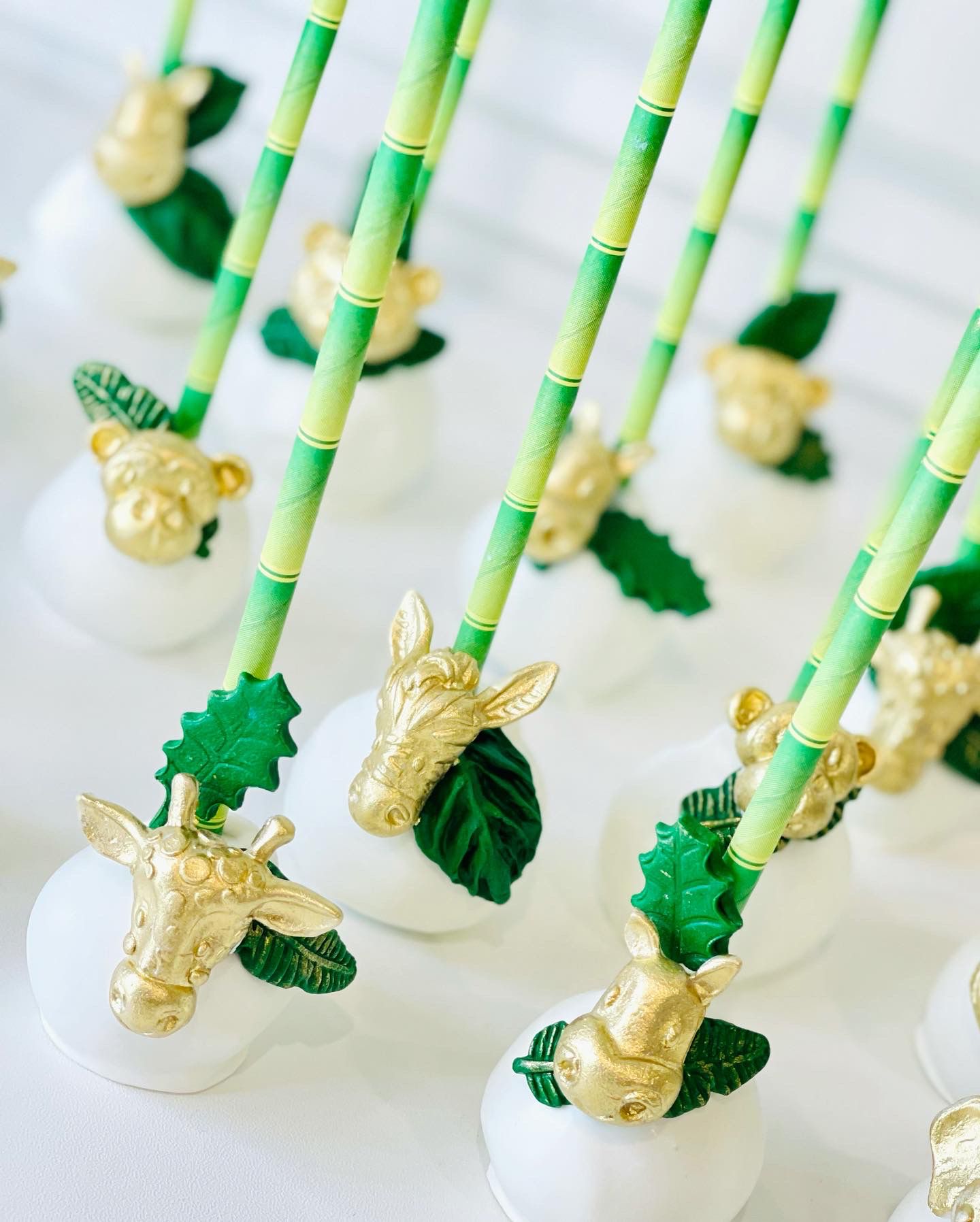 Safari Jungle Cake Pops