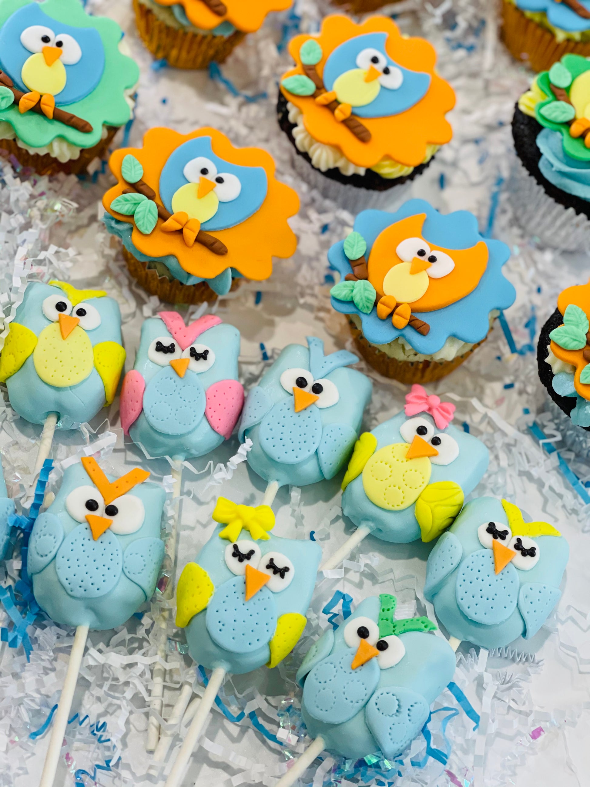 owl cake pops, owl theme desserts, owl cake, owl  treats